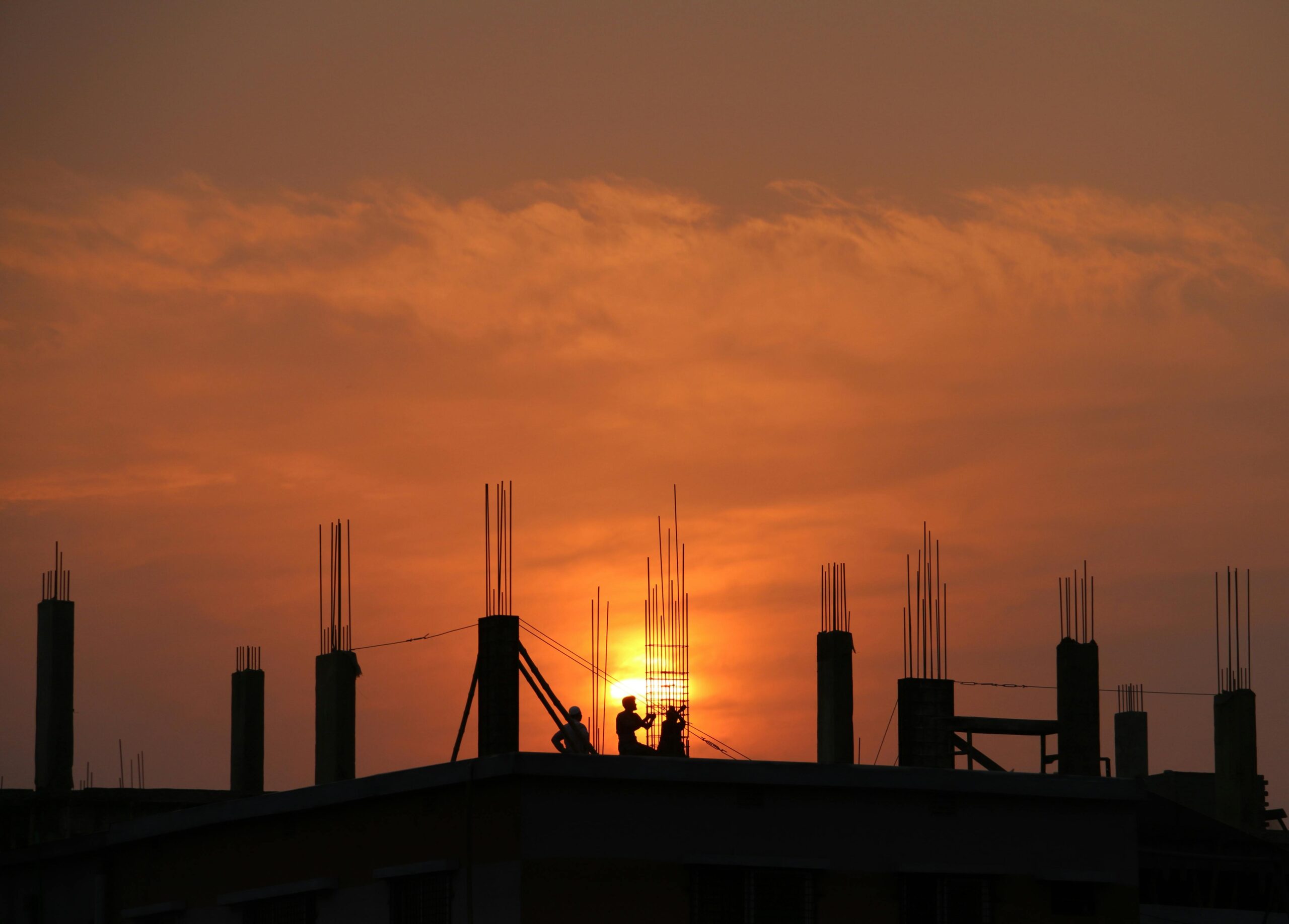 The 6 Keys to Cohesiveness in a Warehouse Operation